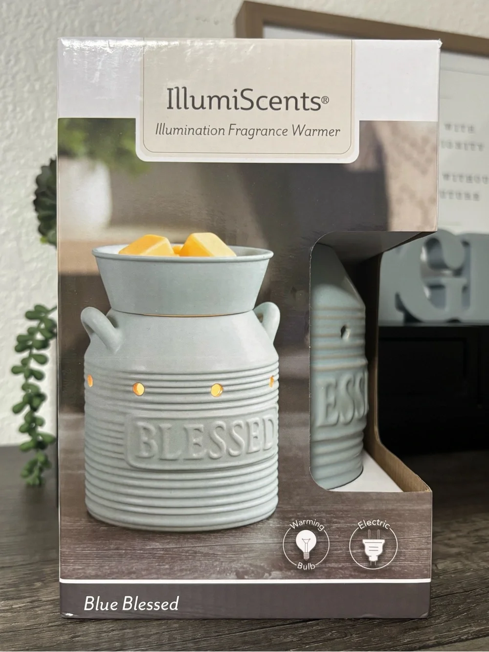 Farmhouse Style Ceramic Fragrance Warmer - 